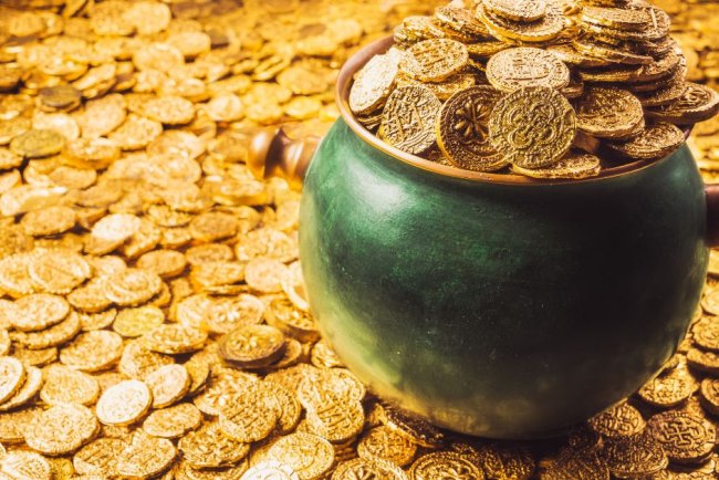 12 साल बाद बन रहा है दुर्लभ राजयोग, इन राशियों पर बरसेगी मां लक्ष्मी की कृपा