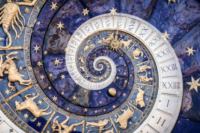 Guru Gochar 2025: मई माह का सबसे बड़ा ग्रह परिवर्तन, जानिए किन राशियों को मिलेगा जबरदस्त लाभ