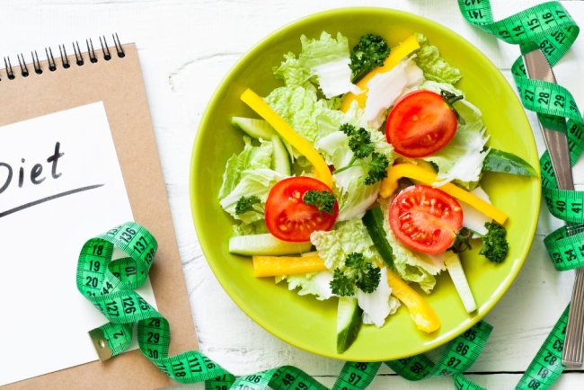 Age Wise Diet Plan: उम्र के अलग-अलग पड़ाव में कैसी होनी चाहिए डाइट और लाइफस्टाइल?