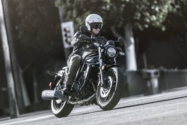 2025 Kawasaki Eliminator: Launched in India – Check Price and Features