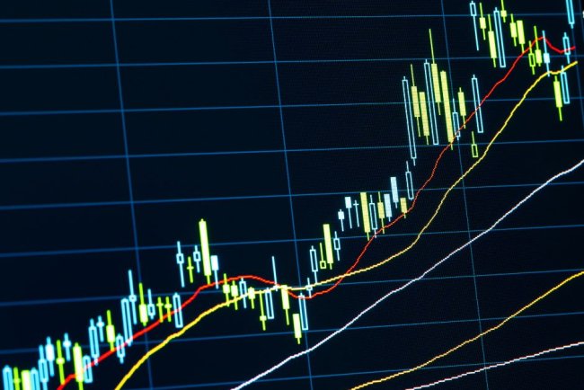 Share Market: हफ्ते के पहले कारोबारी दिन झूमा शेयर बाजार; सेंसेक्स 600 अंक उबरा, निफ्टी 24 हजार के पार