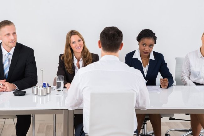 How to Tactfully Avoid Difficult Interview Questions