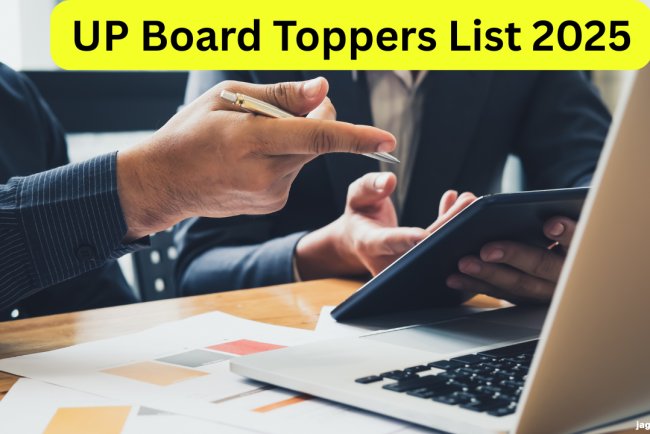 UP Board Toppers List 2025: इंटर में महक जायसवाल, हाई स्कूल में यश टॉपर, देखें पूरी टॉप 10 लिस्ट